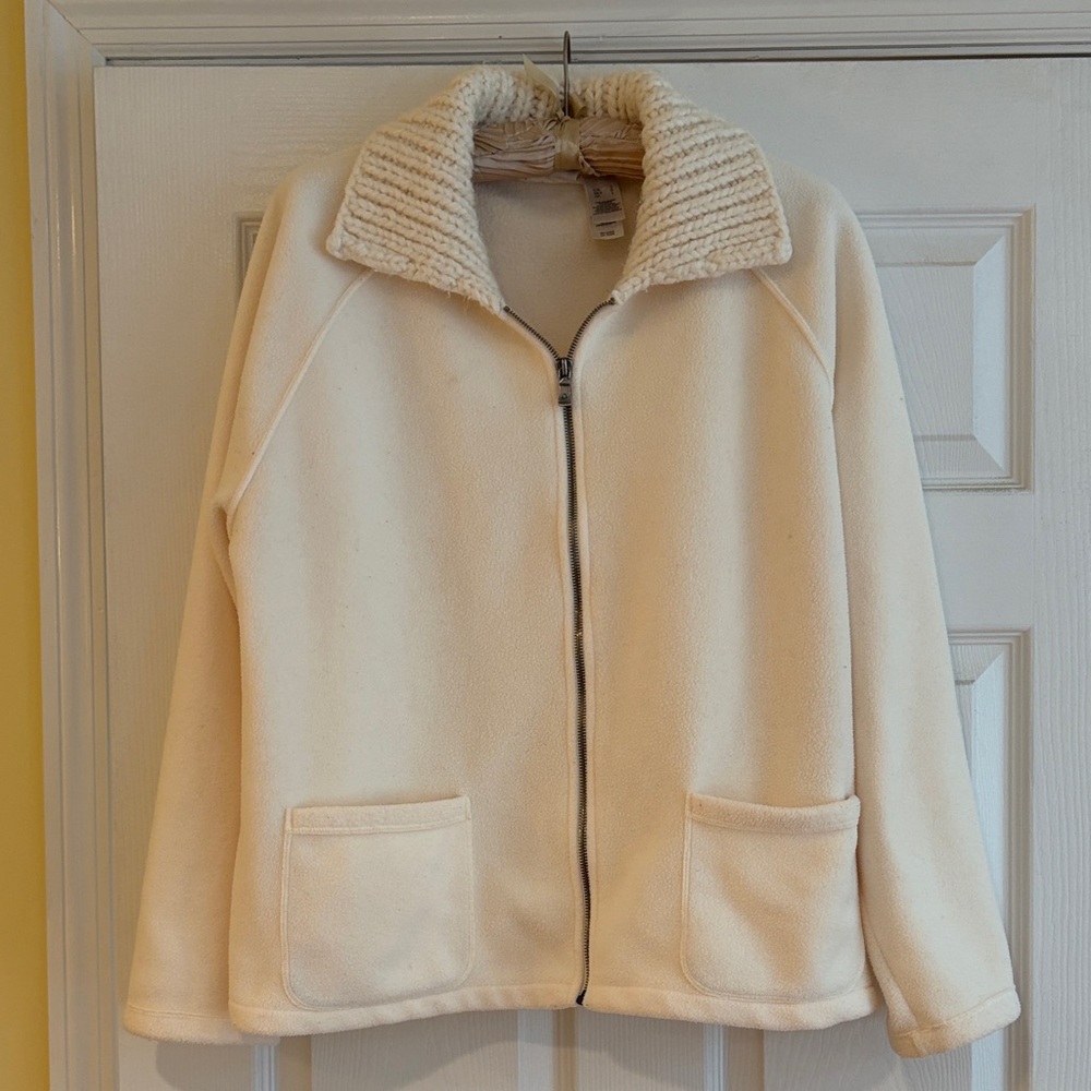 Liz Claiborne Cream Cozy Zip Jacket with Ribbed Collar size Large GUC
